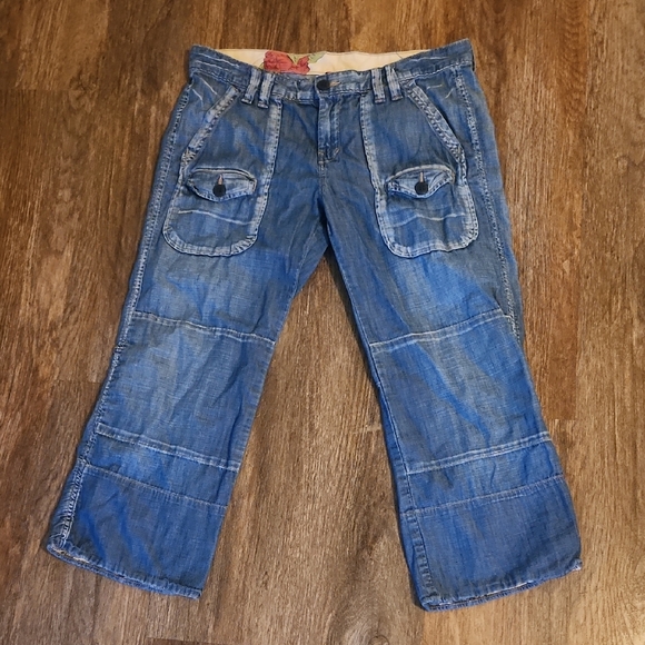 Lucky Brand Relaxed Blue Jeans - Picture 1 of 10